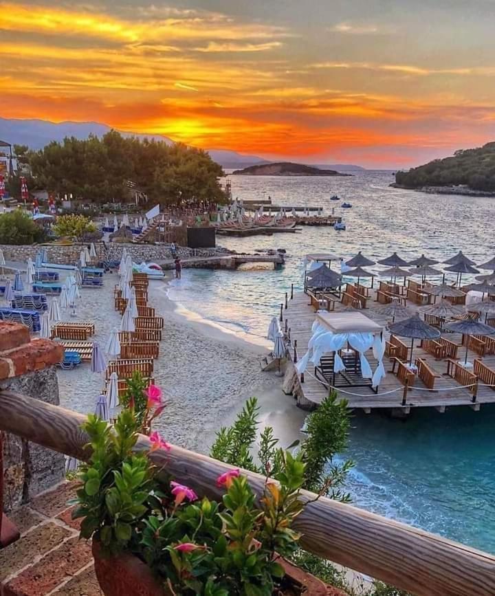 Ksamil Holiday Buitenkant foto